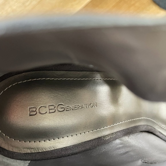 BCBGeneration Lace Up Front Peep Toe Sandals - Picture 8 of 9